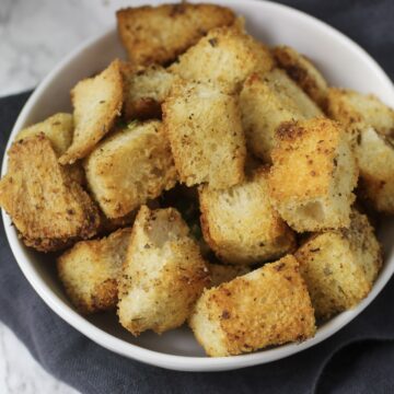 croutons in white bowl