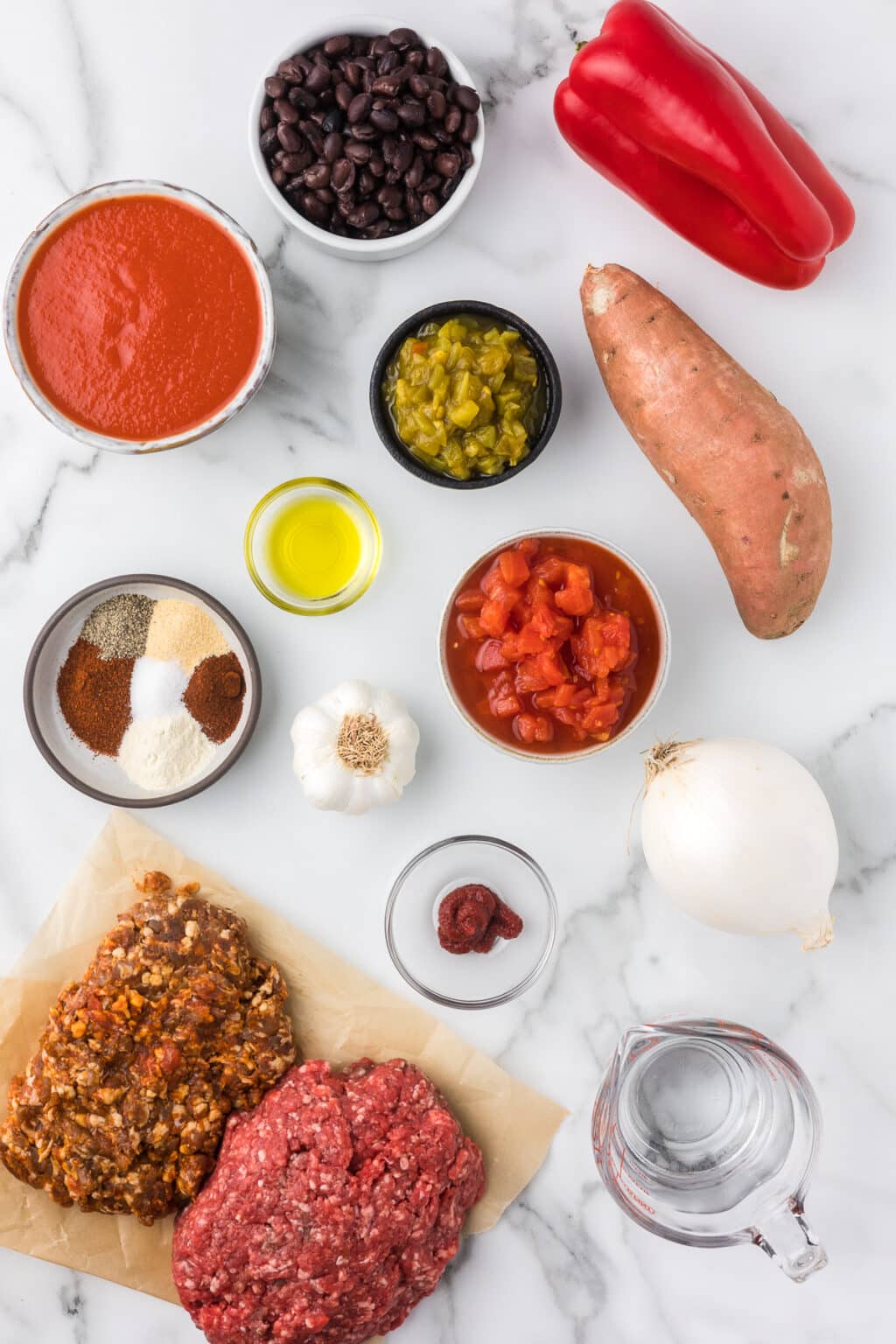 Beef and Chorizo Chili Recipe (Stovetop and Slow Cooker) - Cooking Up