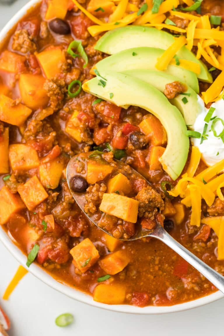Beef and Chorizo Chili Recipe (Stovetop and Slow Cooker) - Cooking Up