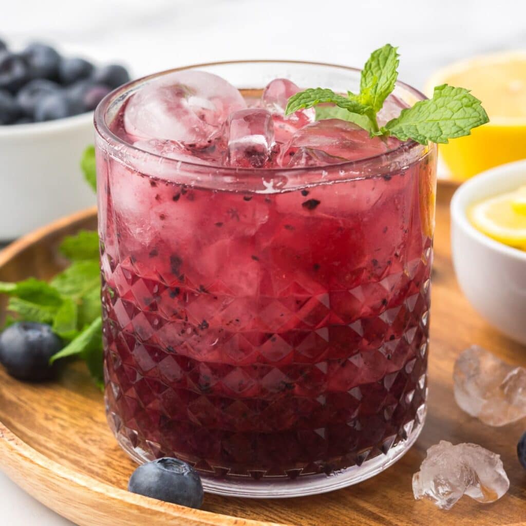 Blueberry Vodka Lemonade with mint as garnish.