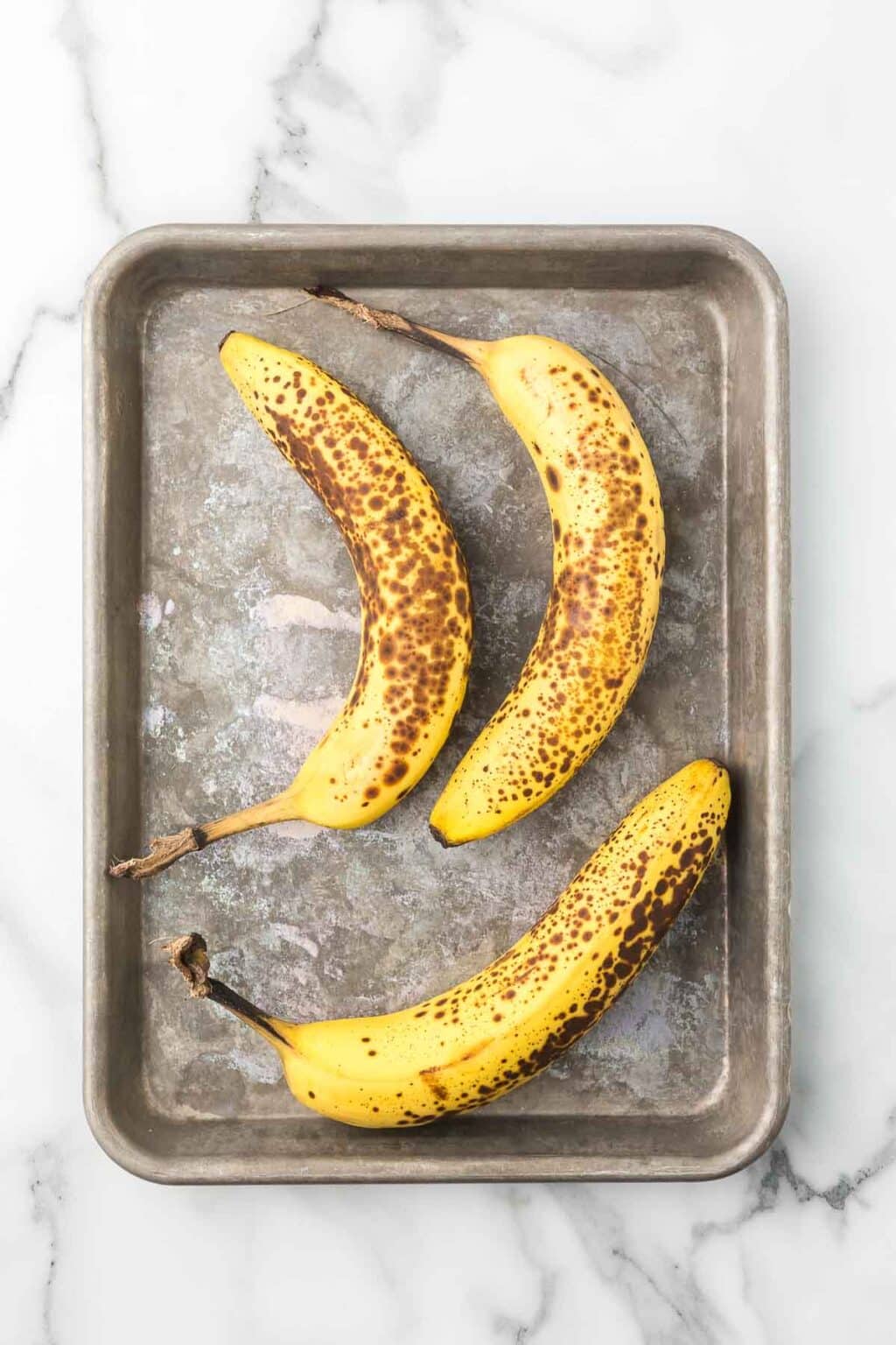 Easy Banana Bread with Walnuts - Cooking Up Memories